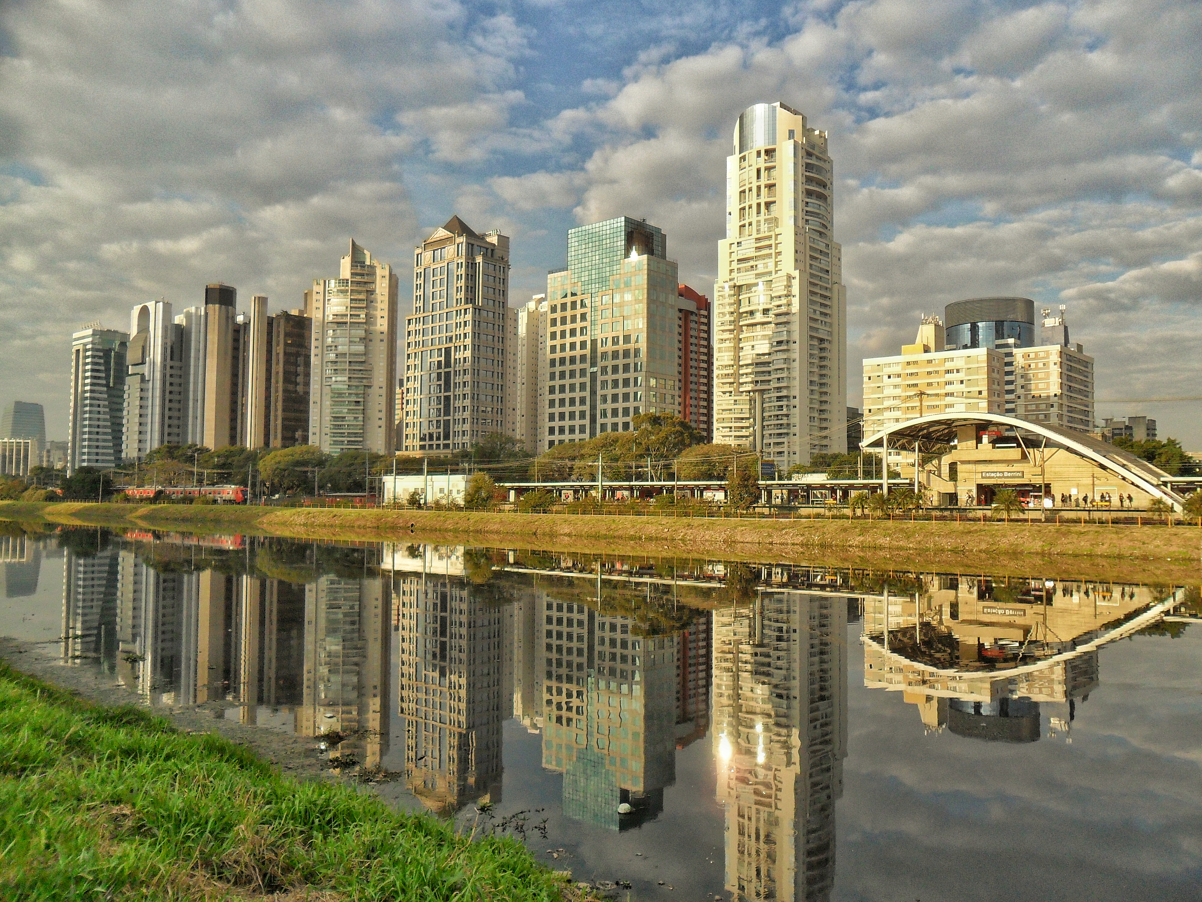 Localização: Zona Oeste